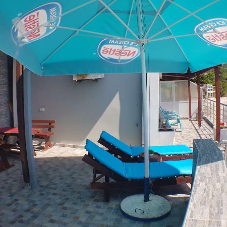 Summer Holiday House Mm Улцинь Екстер'єр фото