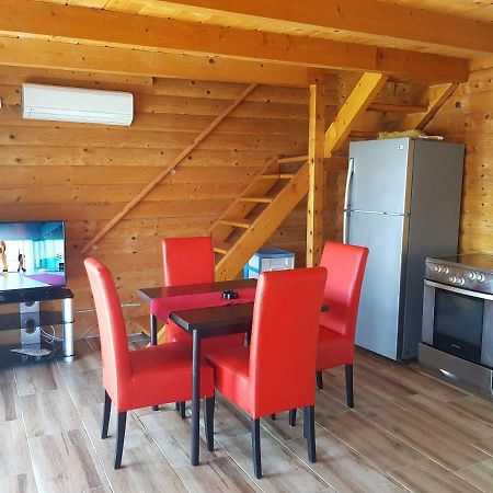Summer Holiday House Mm Улцинь Екстер'єр фото