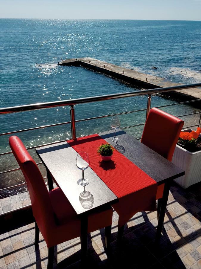 Summer Holiday House Mm Улцинь Екстер'єр фото